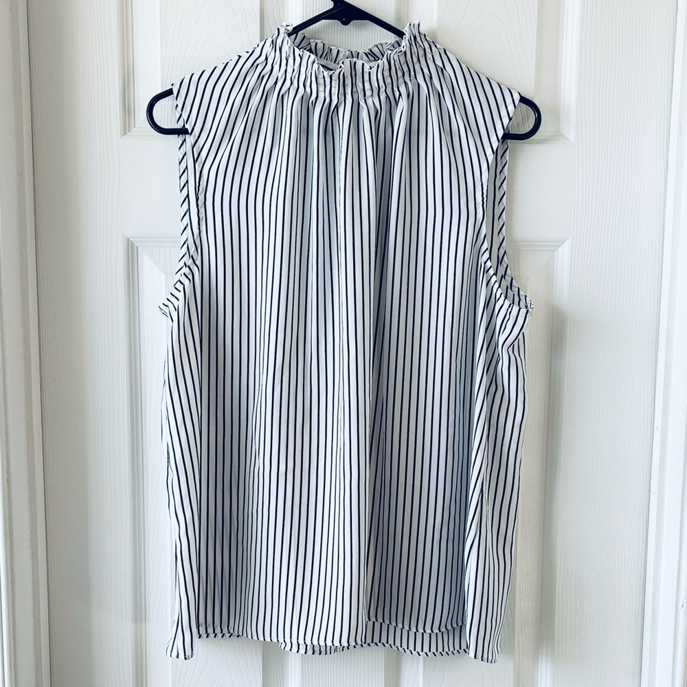 Worthington Black and White Striped Sleeveless Blouse